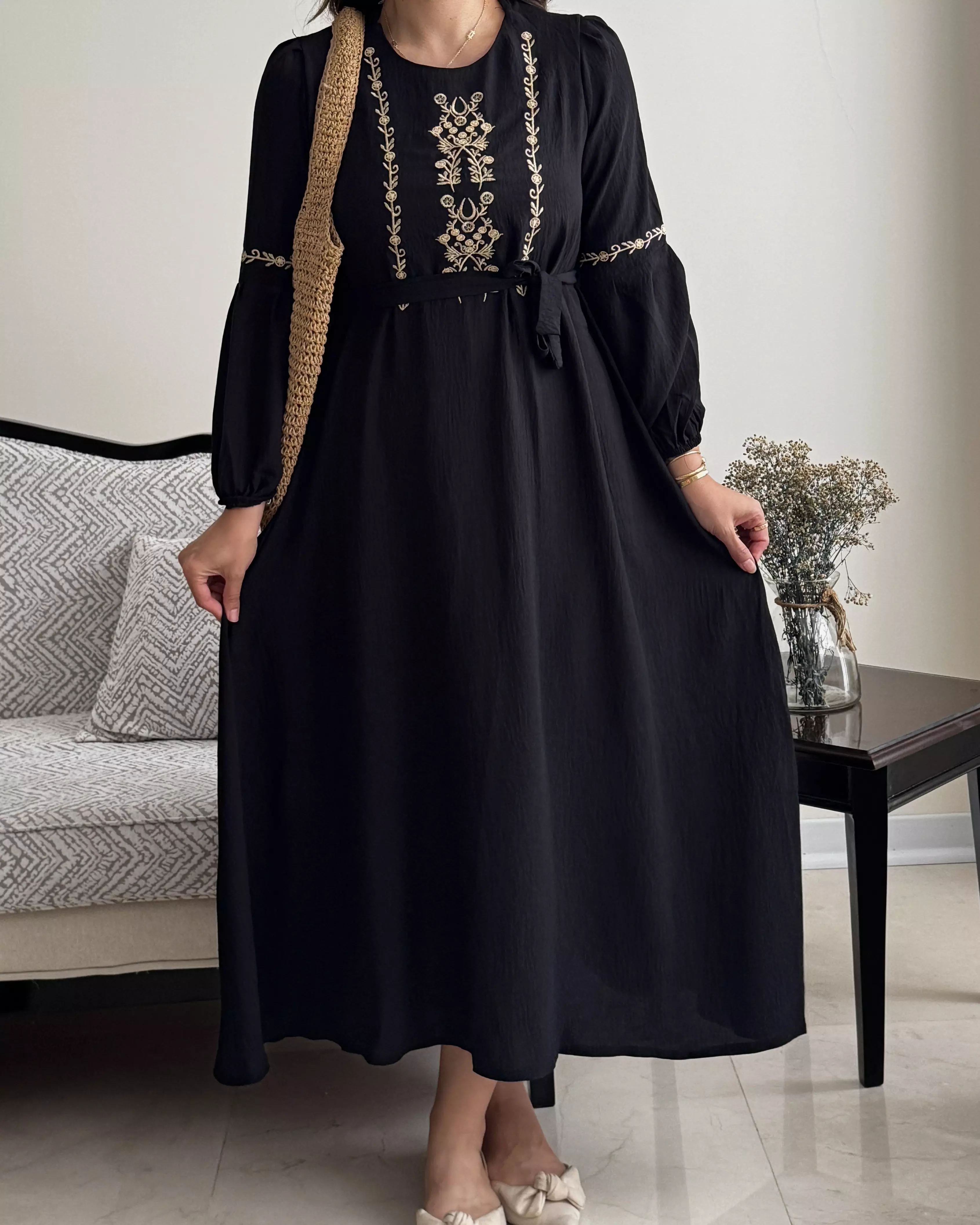 پیراهن گلدوزی سرمه
